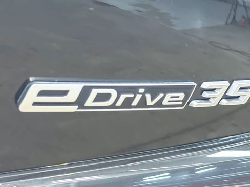 Used 2023 BMW i4 eDrive35 w/ Premium Package RWD image 27