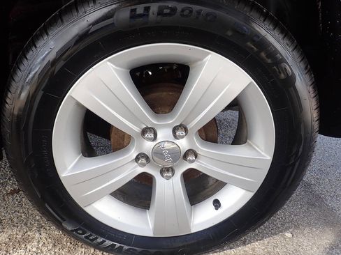 Used 2013 Jeep Compass Sport image 33