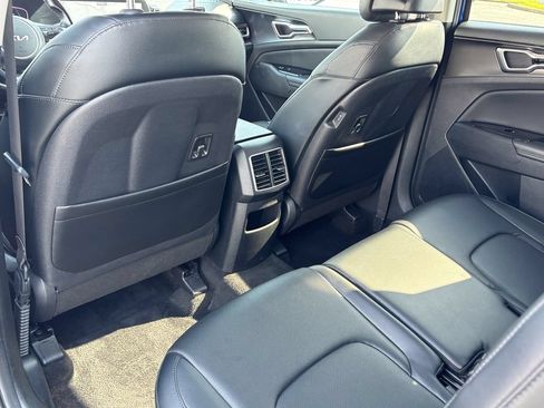 Used 2023 Kia Sportage EX AWD/4WD image 42