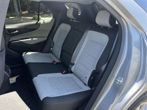 Used 2023 Chevrolet Equinox LS w/ LS Convenience Package image 15