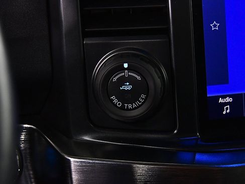 Used 2024 Ford F350 Lariat w/ Lariat Ultimate Package image 25