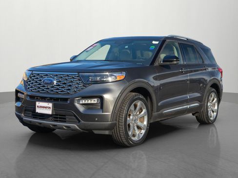 Used 2020 Ford Explorer Platinum image 3