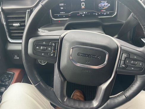 Used 2024 GMC Sierra 3500 Denali Ultimate image 14