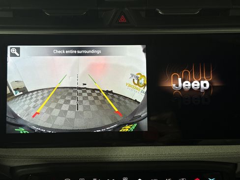 New 2026 Jeep Cherokee Laredo image 23