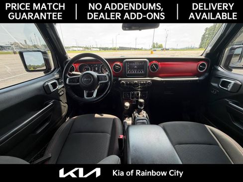 Used 2019 Jeep Wrangler Unlimited Rubicon AWD/4WD image 18