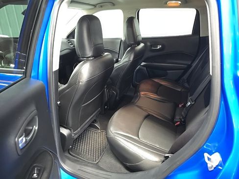 Used 2020 Jeep Compass Latitude image 30