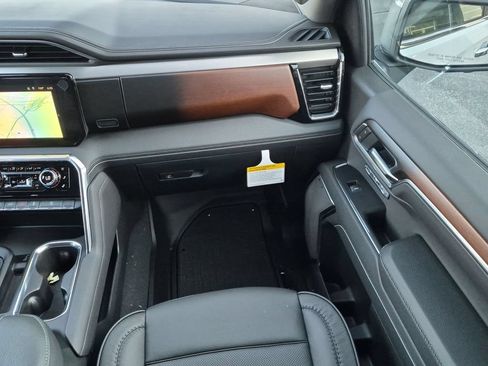 New 2026 GMC Sierra 1500 Denali AWD/4WD image 27