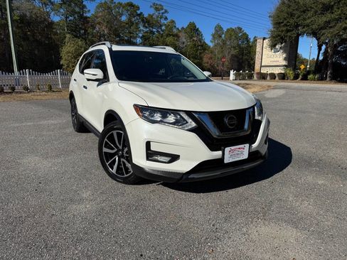 Used 2019 Nissan Rogue SL w/ Premium Package AWD/4WD image 39