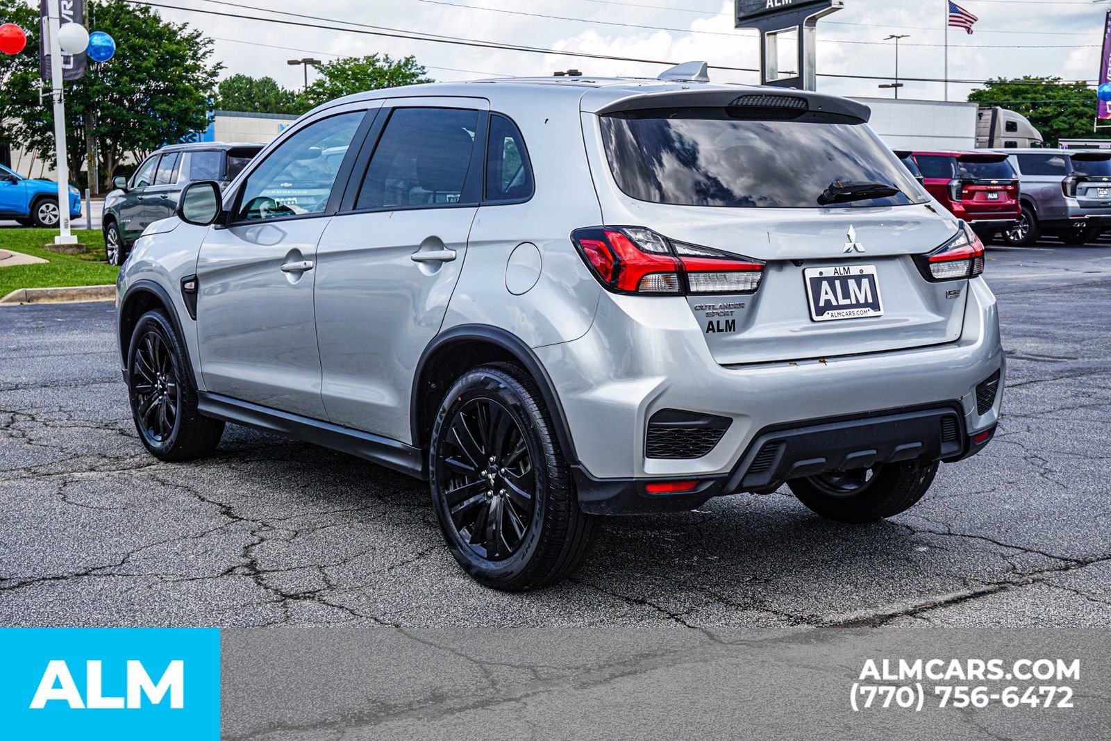 Used 2025 Mitsubishi Outlander Sport SE AWD/4WD image 7