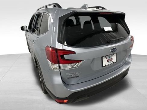 Certified 2023 Subaru Forester Limited image 5