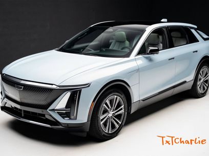 Used 2024 Cadillac Lyriq Luxury