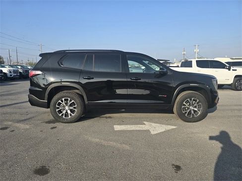 New 2026 GMC Acadia AT4 image 4
