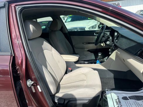 Used 2017 Kia Optima LX w/ Convenience Package FWD image 13