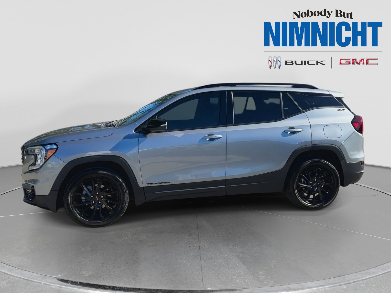 Used 2023 GMC Terrain SLT w/ Elevation Edition FWD image 5