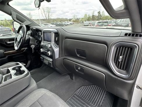 Used 2022 GMC Sierra 2500 SLE image 27