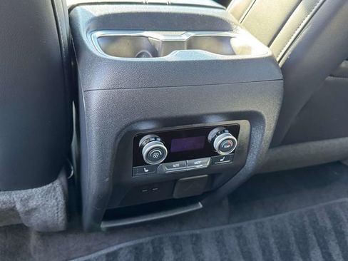 Used 2025 Buick Enclave Avenir w/ Super Cruise Package image 12