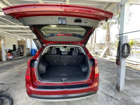 Used 2020 Hyundai Tucson Sport FWD image 12