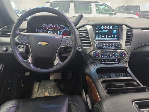 Used 2019 Chevrolet Tahoe Premier w/ Max Trailering Package AWD/4WD image 5