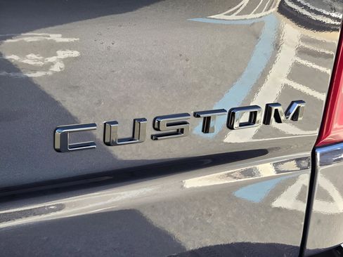 Used 2024 Chevrolet Silverado 1500 Custom Trail Boss w/ LPO, Dark Essentials Package image 31