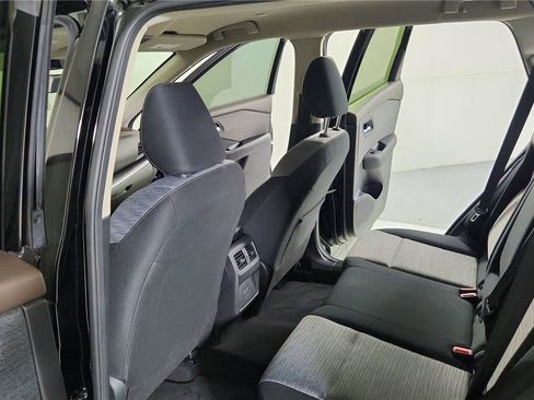 Certified 2023 Nissan Rogue SV image 22