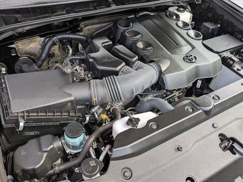 Used 2024 Toyota 4Runner SR5 image 25