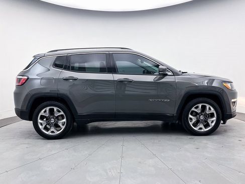Used 2019 Jeep Compass Limited image 39