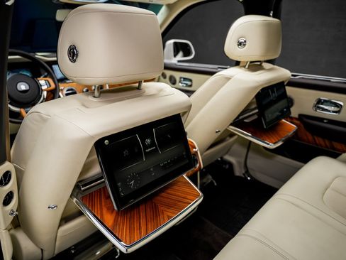 Used 2019 Rolls-Royce Cullinan image 69