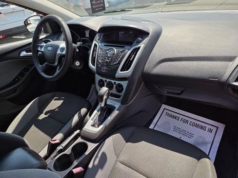 Used 2012 Ford Focus SE FWD image 16