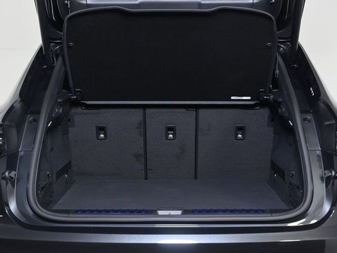 New 2026 Porsche Macan Electric image 23