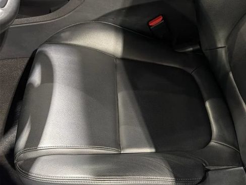 Used 2019 Jaguar F-PACE Premium AWD/4WD image 8