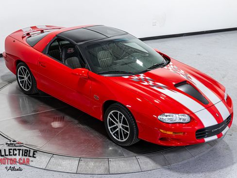 Used 2002 Chevrolet Camaro Z28 w/ SS Performance/Appearance Pkg image 37