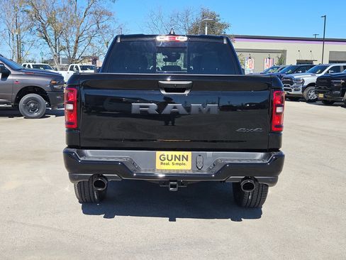 New 2026 RAM 1500 Express image 4