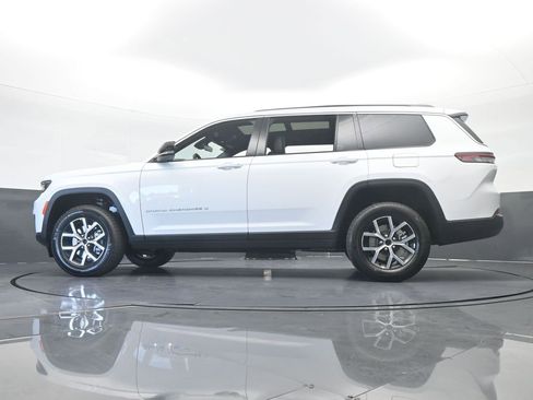 New 2025 Jeep Grand Cherokee L Limited image 57