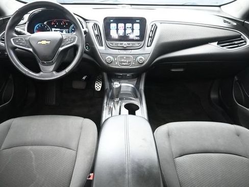 Used 2016 Chevrolet Malibu LT FWD image 21