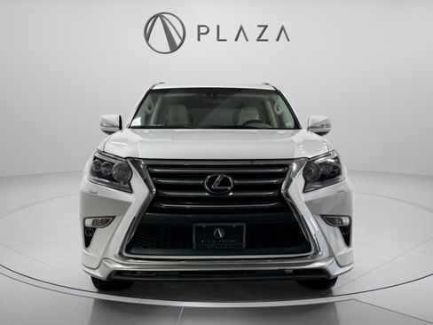 Used 2018 Lexus GX 460 image 8
