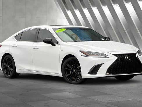 Used 2021 Lexus ES 350 F Sport image 2