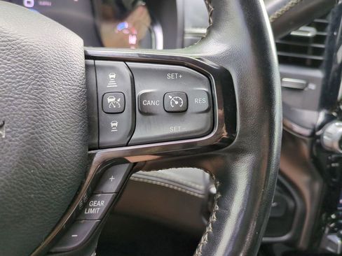 Used 2023 RAM 3500 Limited AWD/4WD image 31