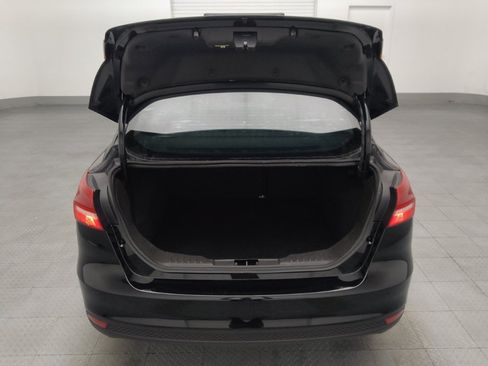 Used 2016 Ford Focus SE FWD image 29
