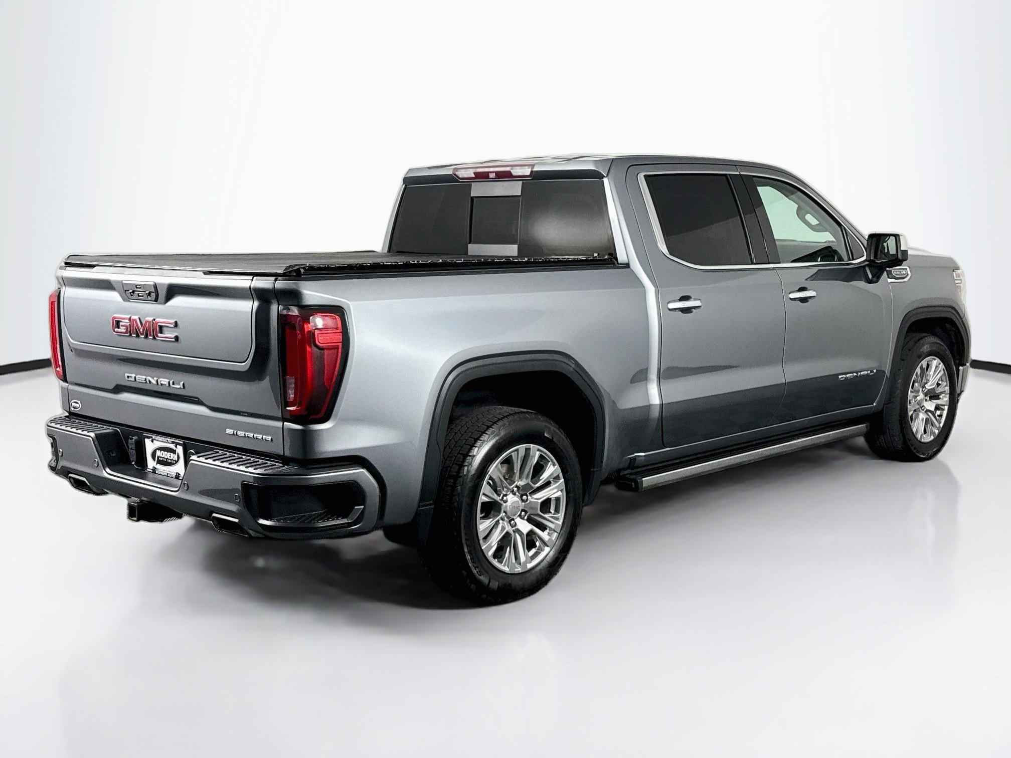 Used 2019 GMC Sierra 1500 Denali w/ Technology Package AWD/4WD image 15