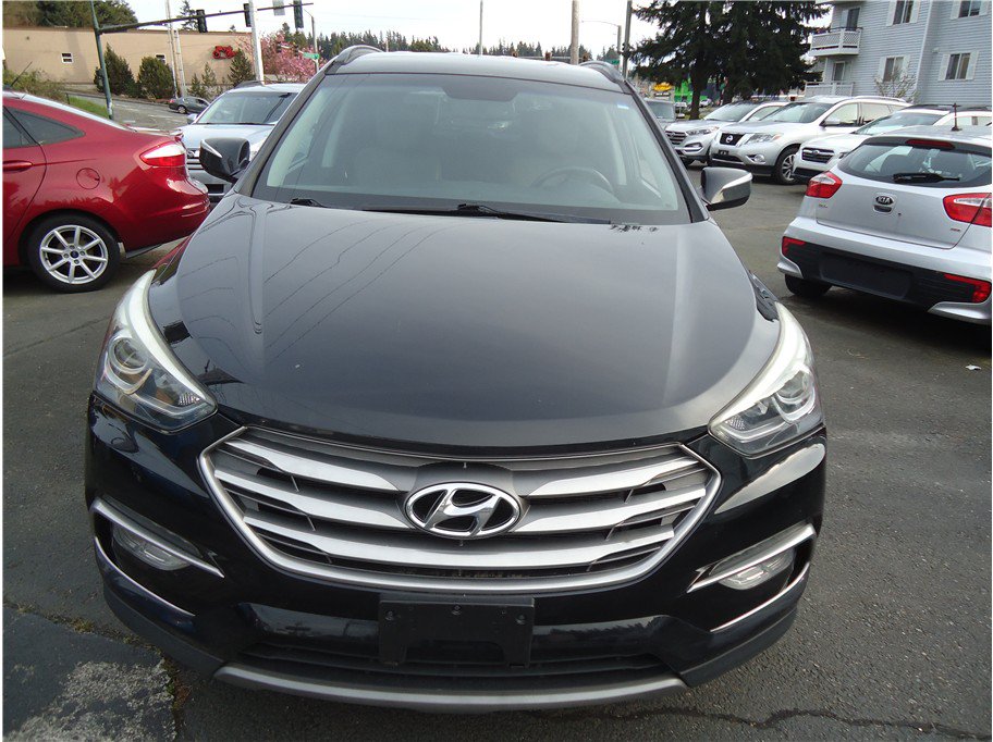 Used 2017 Hyundai Santa Fe Sport AWD/4WD image 2