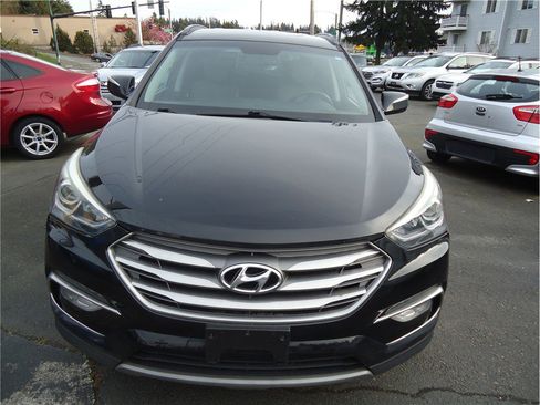 Used 2017 Hyundai Santa Fe Sport AWD/4WD image 2