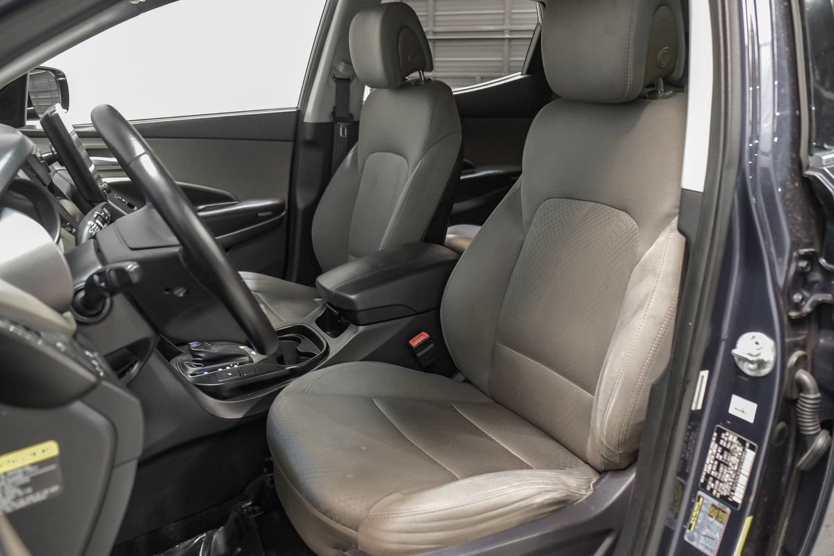 Used 2014 Hyundai Santa Fe Sport w/ Popular Equipment Package 02 FWD image 28