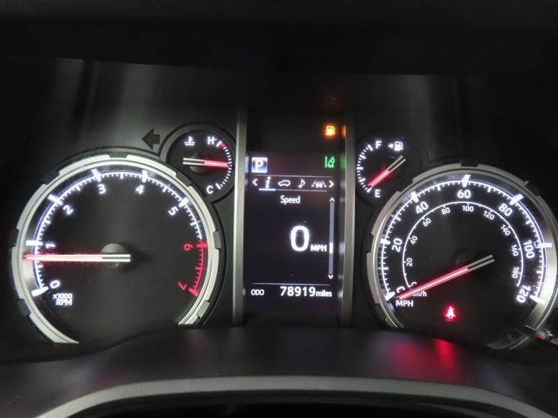 Used 2024 Toyota 4Runner TRD Off-Road AWD/4WD image 14