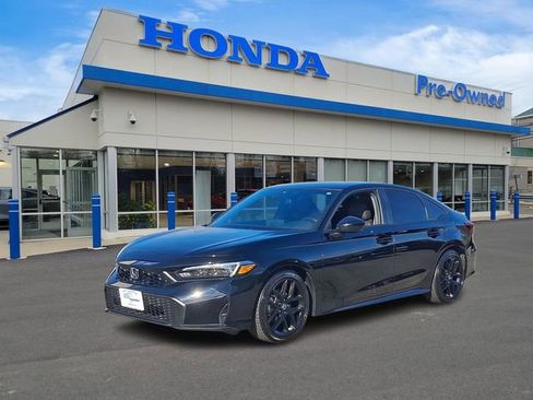Used 2025 Honda Civic Sport image 1