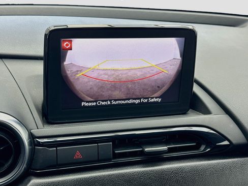 Used 2023 MAZDA MX-5 Miata Grand Touring RWD image 10