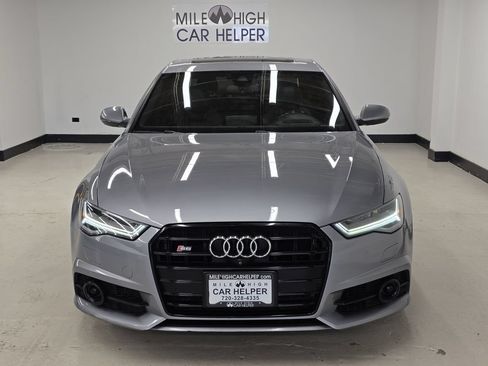 Used 2017 Audi S6 Prestige w/ S6 Sport Package AWD/4WD image 2