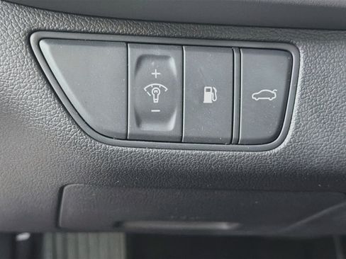 Used 2026 Genesis G70 2.5T RWD image 16