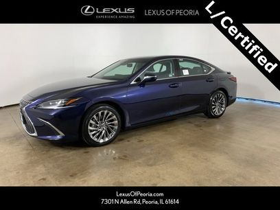 Used 2025 Lexus ES 300h Ultra Luxury w/ Accessory Package (Z2)