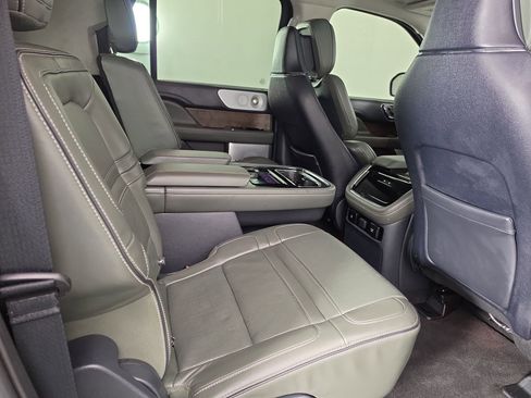 Used 2024 Lincoln Navigator L Black Label AWD/4WD image 42