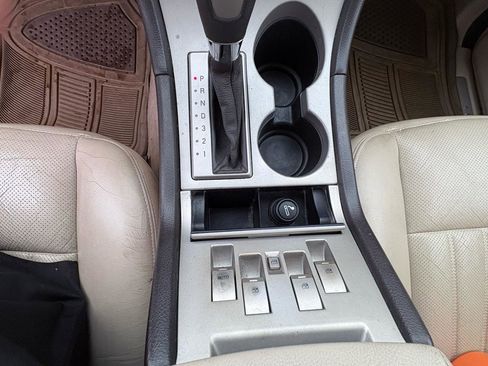 Used 2003 Lincoln Aviator AWD image 14